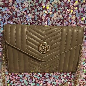 Elegant Olive Quilted Shoulder Bag